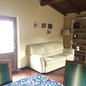 Casa San Bartolomeo Riccò del Golfo di Spezia